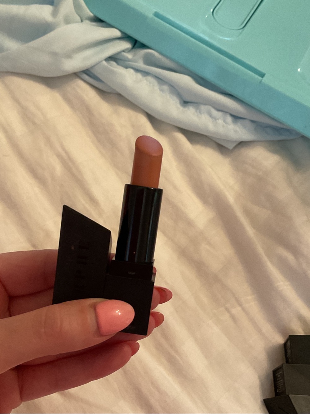Nude Pink Lipstick - morphe wifey
